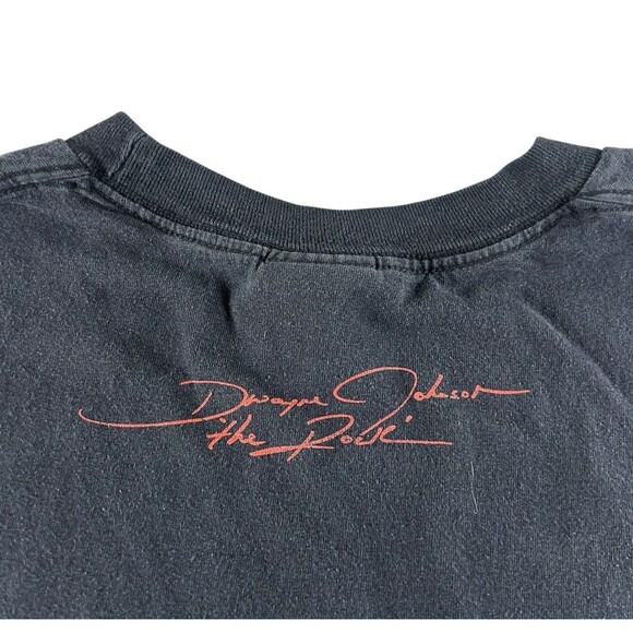WWE The Rock I Bring It Graphic Shirt Men’s XL Dwayne Johnson Bull Y2K Black - Picture 4 of 12